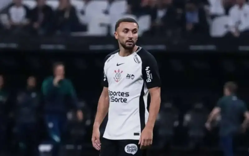 زكرياء لبيض يرفض ملايين السعودية ويتمسك بالبرازيل : lematinsports